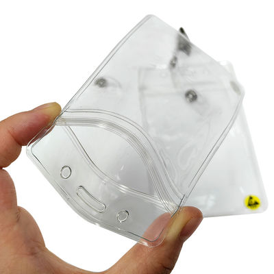 透明 防水 ESD 静止性のないプラスチックIDカードホルダー カードバッジケースホルダー クリップ